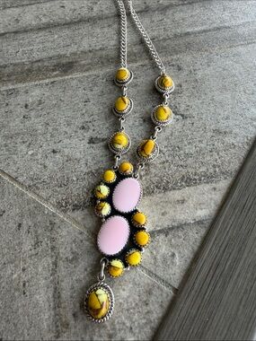 Yellow Dahlia & Pink Conch Lariat